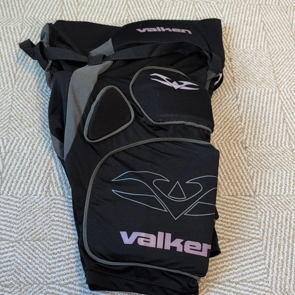 Valken Kid's Black Gray Paintball Padded Slide Pants Shorts Size Large